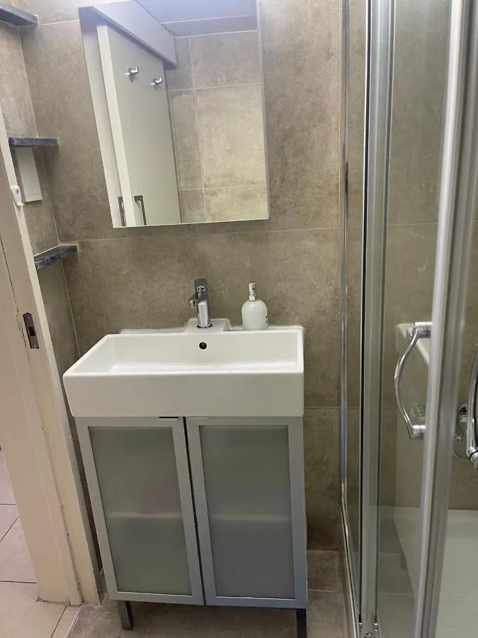 Alex Beach Apartment 31 Larnaca Cyprus